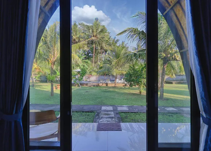 Puri Garden Penida 3*