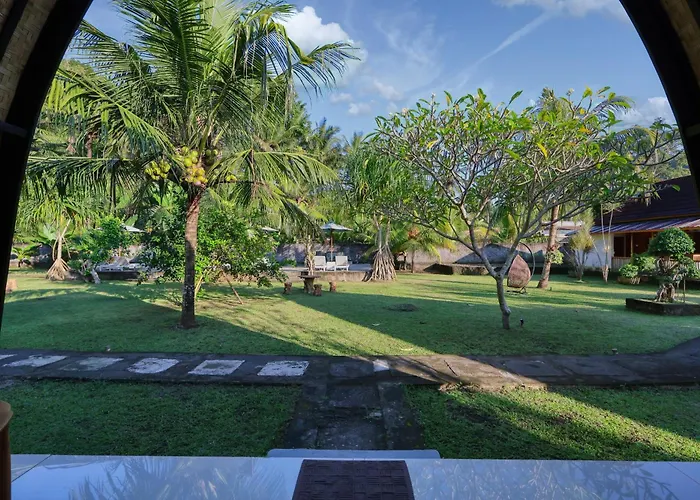 Puri Garden Penida 3*